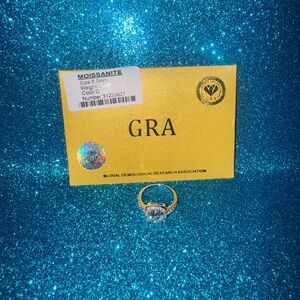 2.0 Ct Moissanite ring 💍